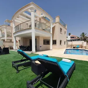 private-pool-3br-garden-apartment-aquarelle.eilathotels.net/