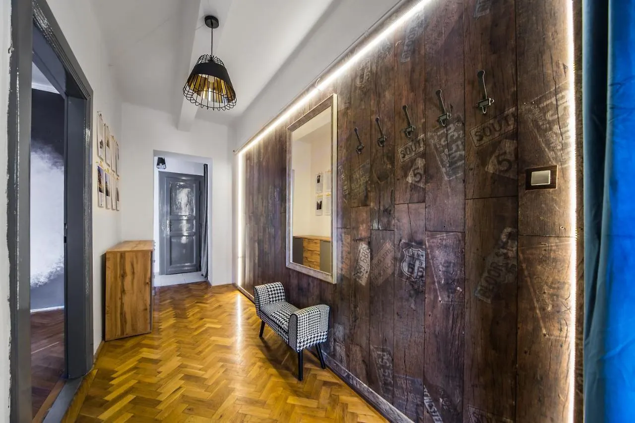 Dohány 1 2 Bedroom Apartment At Great Synagogue Budapest